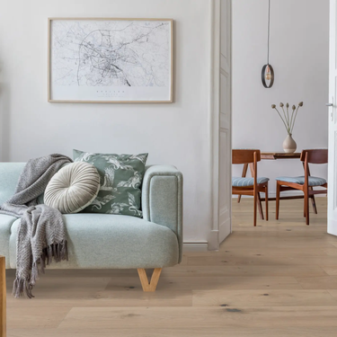 Seabright Santa Cruz Extra Wide Click w/ Pad (Angle-Angle) – Sold Per Box (28.13 Sq. Ft.)