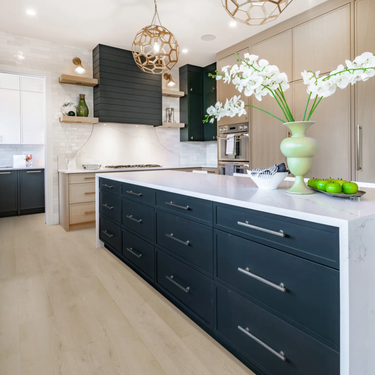 Hermosa Coast Windansea High Tide Extra Wide Click – Sold Per Box (26.22 Sq. Ft.)